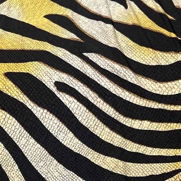 Chico’s Golden Zebra Print Maxi Dress Size 1 - Picture 9 of 13